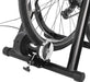 Rollentrainer, magnetischer Fahrrad-Widerstandstrainer mit geräuschreduzierendem Rad, klappbar, zur einfachen Aufbewahrung, schwarz