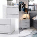Universal Nachttisch in Weiß - Moderner Nachtschrank mit drei Schubladen für Ihr Boxspringbett - 46 x 61 x 42 cm