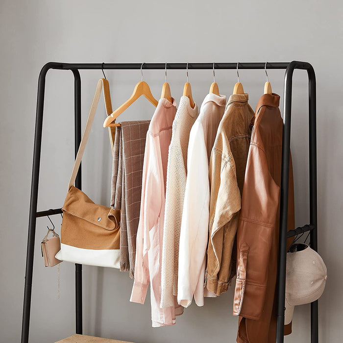 Kleiderständer, Garderobenständer, Garderobe, 2 Ablagen, 6 Haken in S-Form, Stahlgestell, für Schlafzimmer, Flur, Eingangsbereich, Industrie-Design